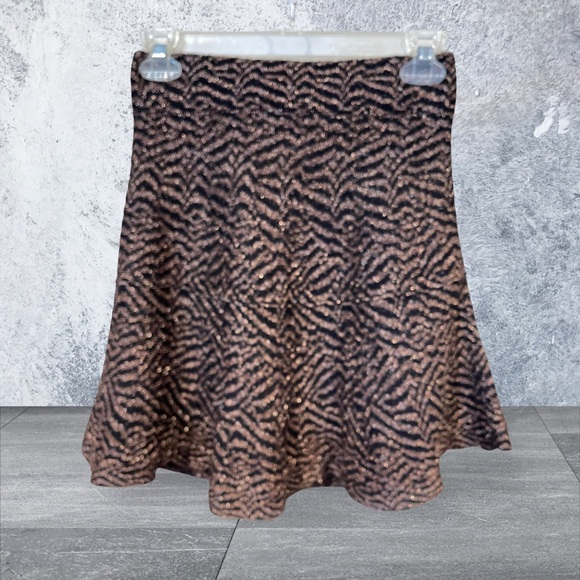 Zara Knit fully lined mini skirt. EUC - Picture 2 of 4